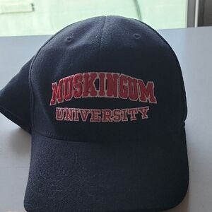 Muskingum University Black Cap Wool Hat Fitted Vintage ADULT LARGE